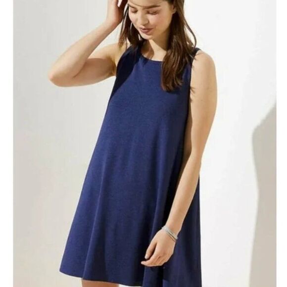 LOFT Dresses & Skirts - LOFT Sleeveless Shift Dress Medium